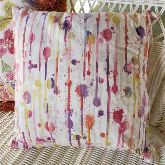 Custom feather filled pillows! - Picture 2 of 4